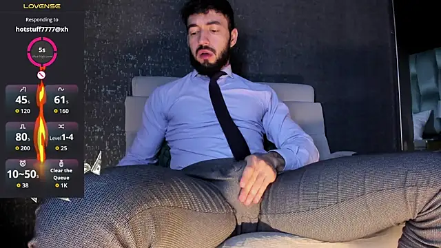 MarkWalker__'s cam snapshot