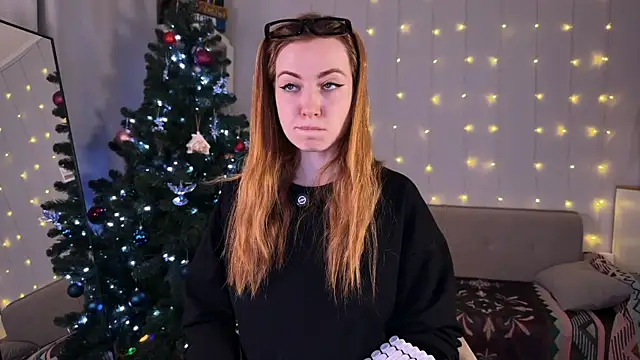 LinaWitch's cam snapshot