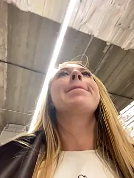 Sweet___Emily's cam snapshot