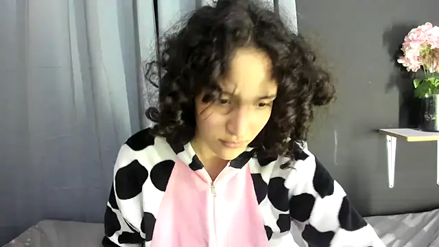 TeensNews18's cam snapshot