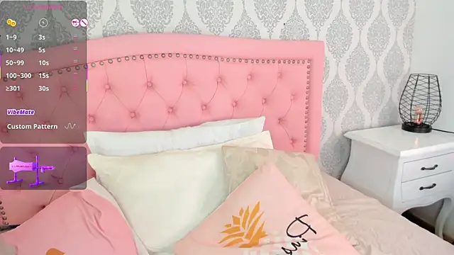 martina_rivera_'s cam snapshot