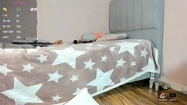 mary_cute9's cam snapshot