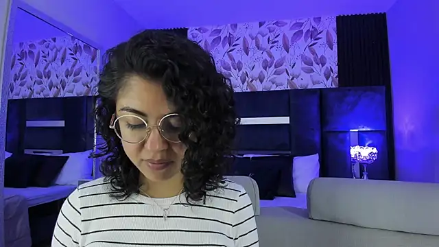 Amareto_'s cam snapshot