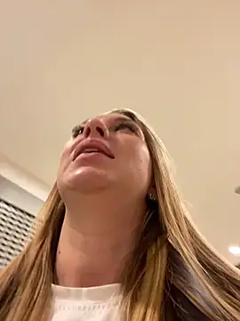 Sweet___Emily's cam snapshot