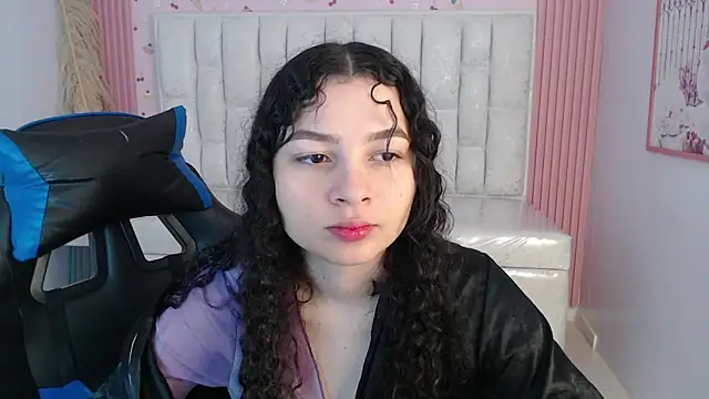 shalon_diaz_s's cam snapshot