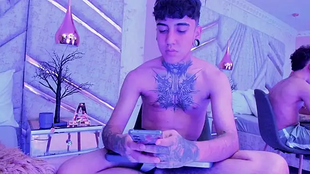 SantiOlsen's cam snapshot