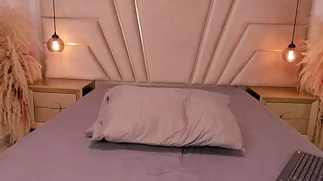 MaroxCute's cam snapshot