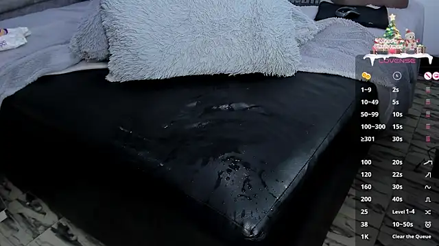 EMMAHILL1's cam snapshot