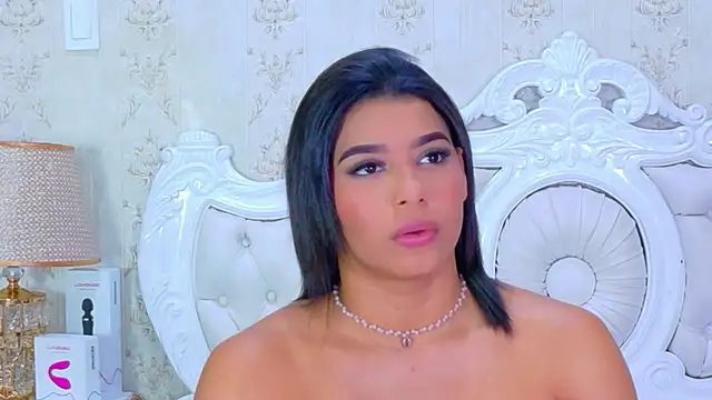 TiaraRosse's cam snapshot