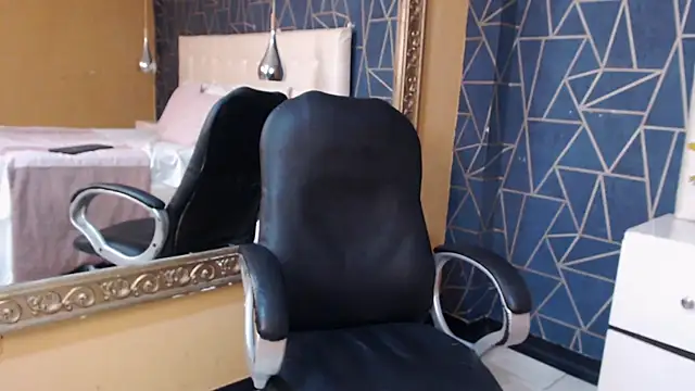 AndreaKlum's cam snapshot