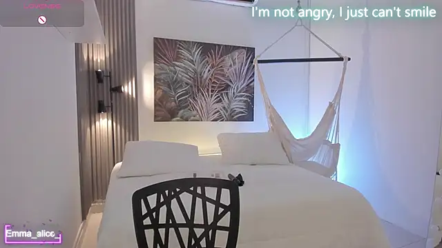 emma_alice_'s cam snapshot