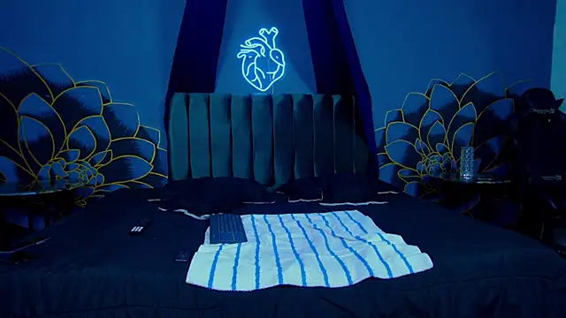 AlessioVitale's cam snapshot