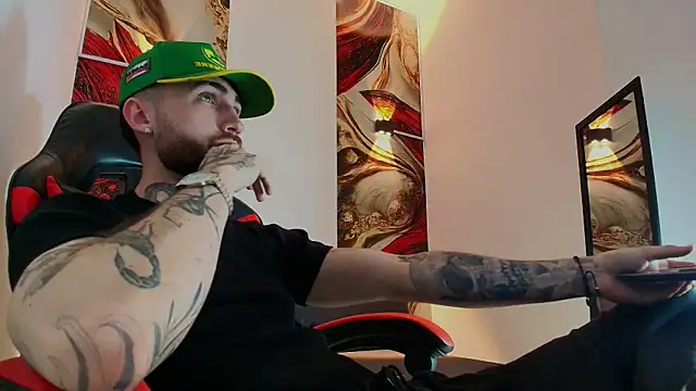 Luke_davis01 live sex cam