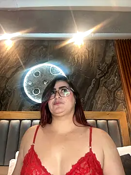 BellaPeers_'s cam snapshot