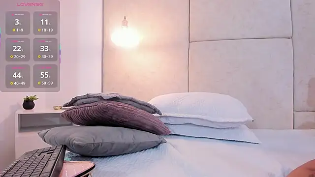 aisha_vs's cam snapshot