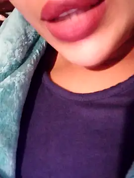 Sexlove1xo's cam snapshot