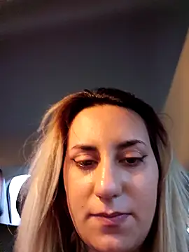 SinfulLovers33 live sex cam