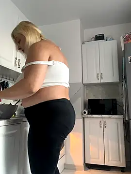 LanaSoftt's cam snapshot