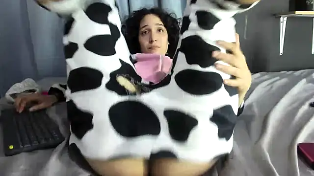 TeensNews18's cam snapshot