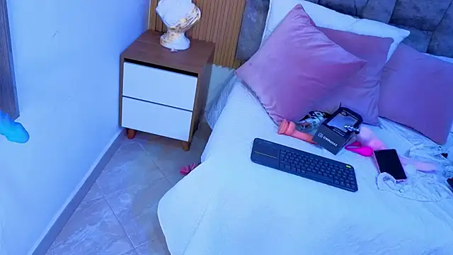 angel__kiss's cam snapshot