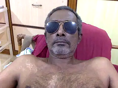 Lookin4Kinky_Partner live sex cam