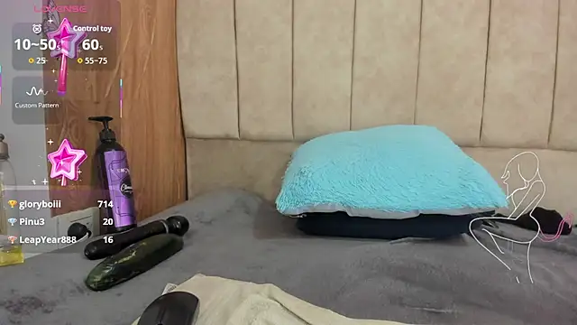 lilycruise live sex cam