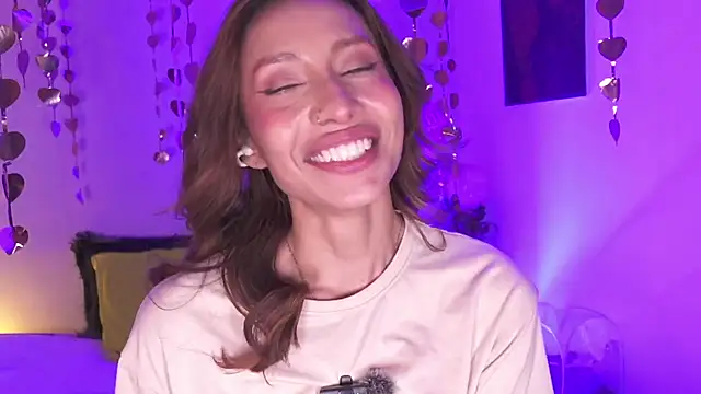 AnnaKimm live sex cam