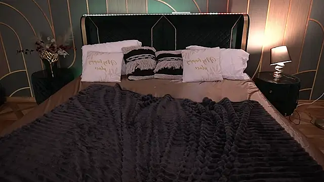 MagicPeachh_'s cam snapshot