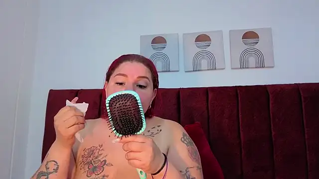 selena_castillo's cam snapshot