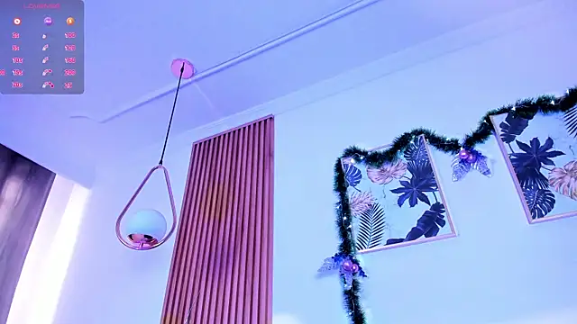 NicolWhite's cam snapshot