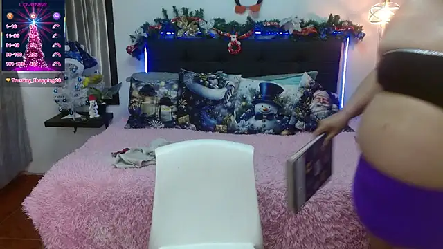 Keyla01_'s cam snapshot