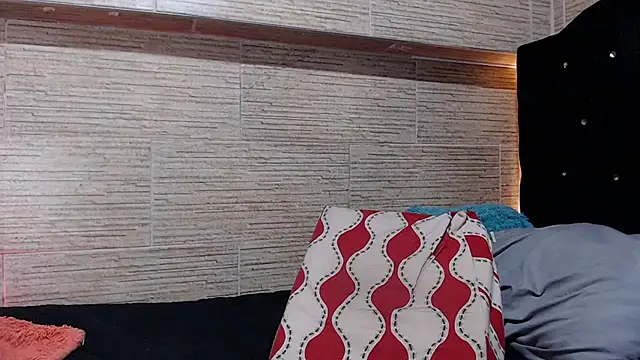 pretty_cristal69's cam snapshot