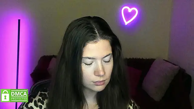 Alicia_redfollow's cam snapshot