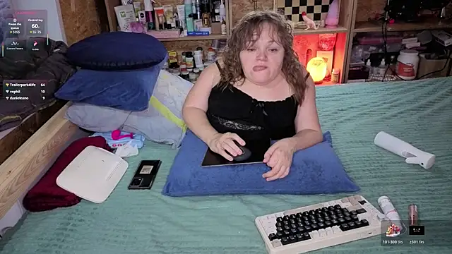 MiniNatalie's cam snapshot