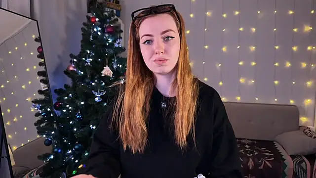 LinaWitch's cam snapshot