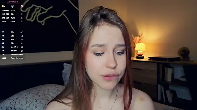 MaliaBourraine's cam snapshot