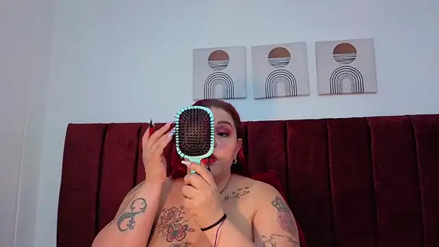 selena_castillo's cam snapshot