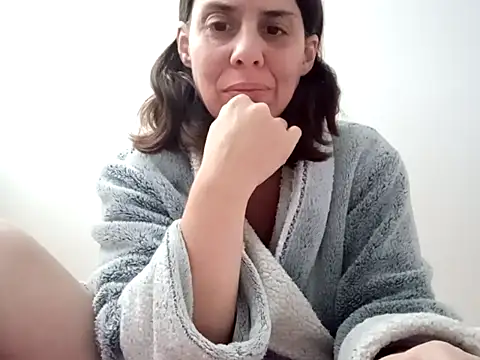 hotnathy69 live sex cam