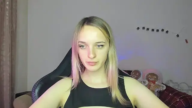 RouseReed's cam snapshot