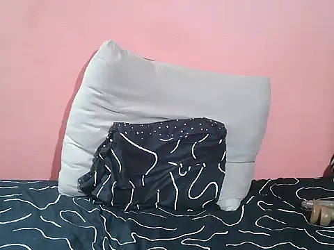 MatureGoddess_'s cam snapshot