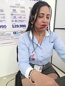 PAULA20-'s cam snapshot