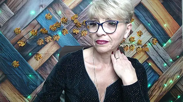 EllaBonito's cam snapshot