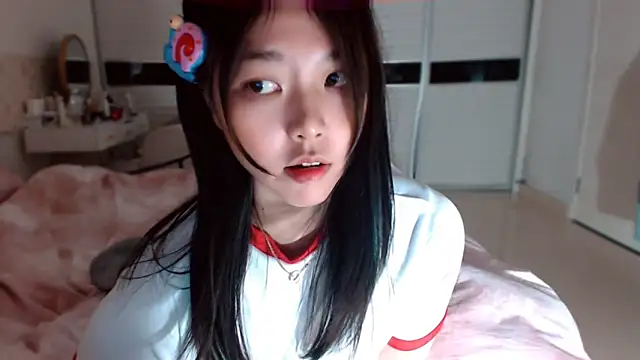 Miu1_girl live sex cam