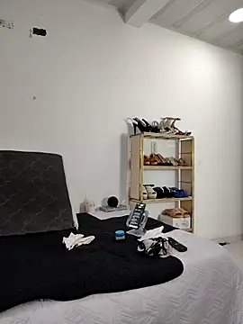 amaranta_c's cam snapshot