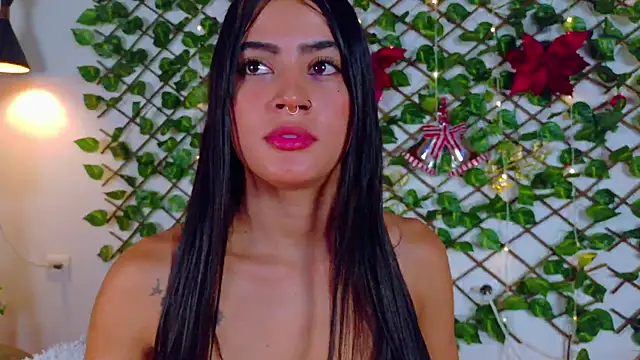 alice_rous21's cam snapshot