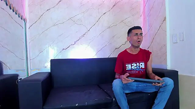 Golldens_Dreamss's cam snapshot