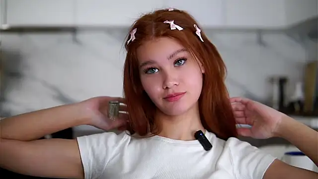 YettaCalabria's cam snapshot