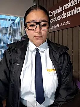 Cute_Penelope's cam snapshot