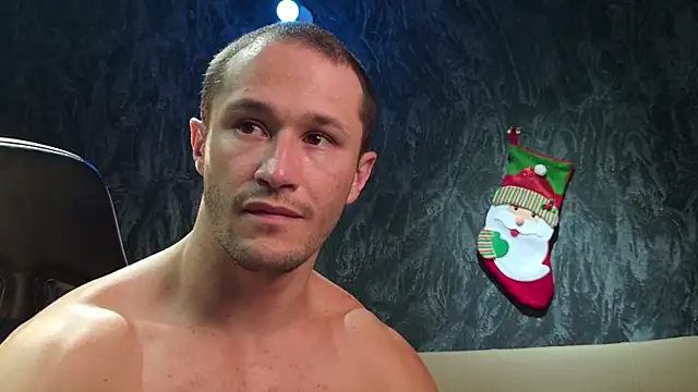 AxelFairchaild's cam snapshot