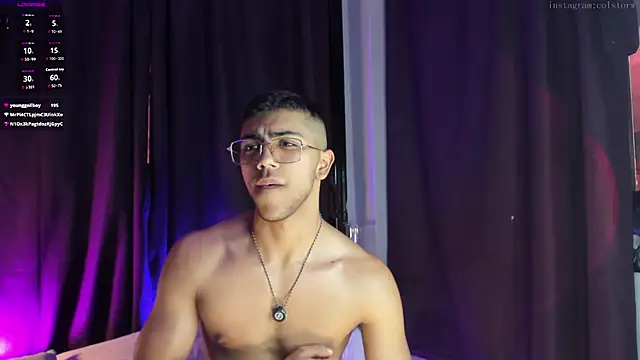 Colstorw_'s cam snapshot